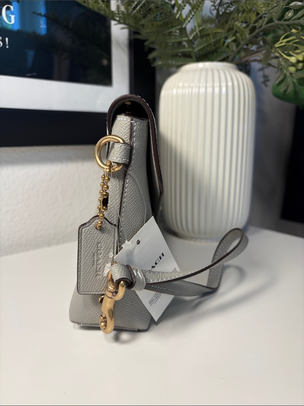 NWT COACH Wynn Leather Clutch/Wristlet In Dove Grey - Picture 10 of 14